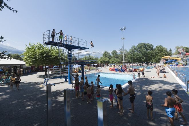 Sprungbecken